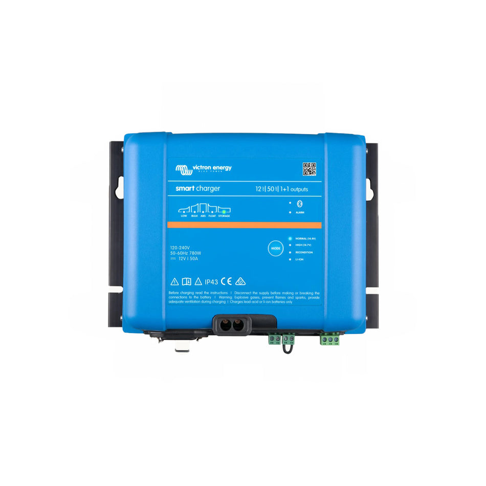 VICTRON SMART IP43 CHARGER 12/50(1+1) 120-240V