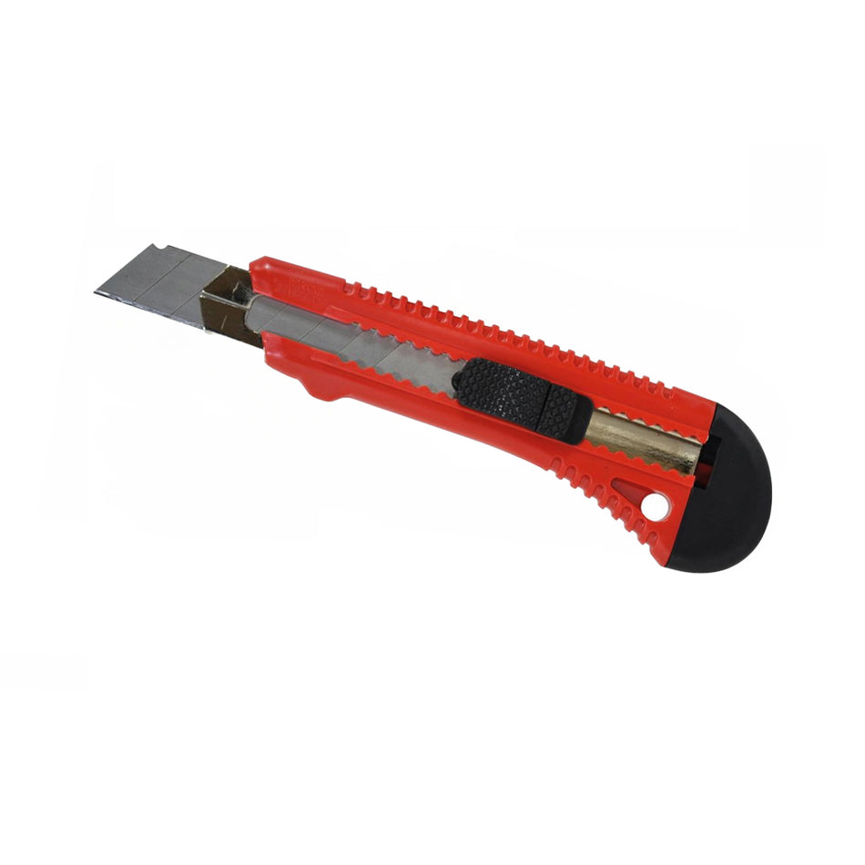 CUTTER WITH 18MM RETRACTABLE BLADE